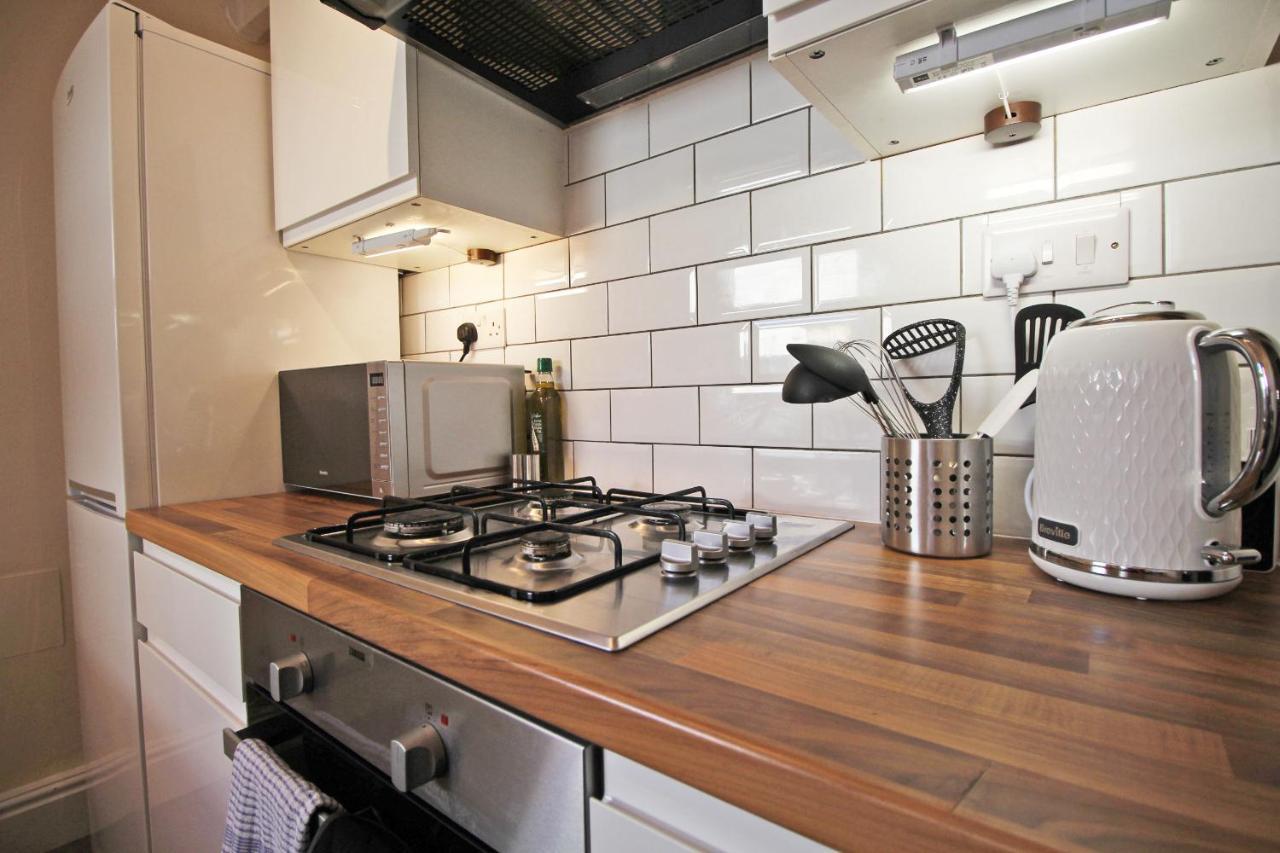 2 Bed, Up To 6 Guests Near Chester City Centre 外观 照片